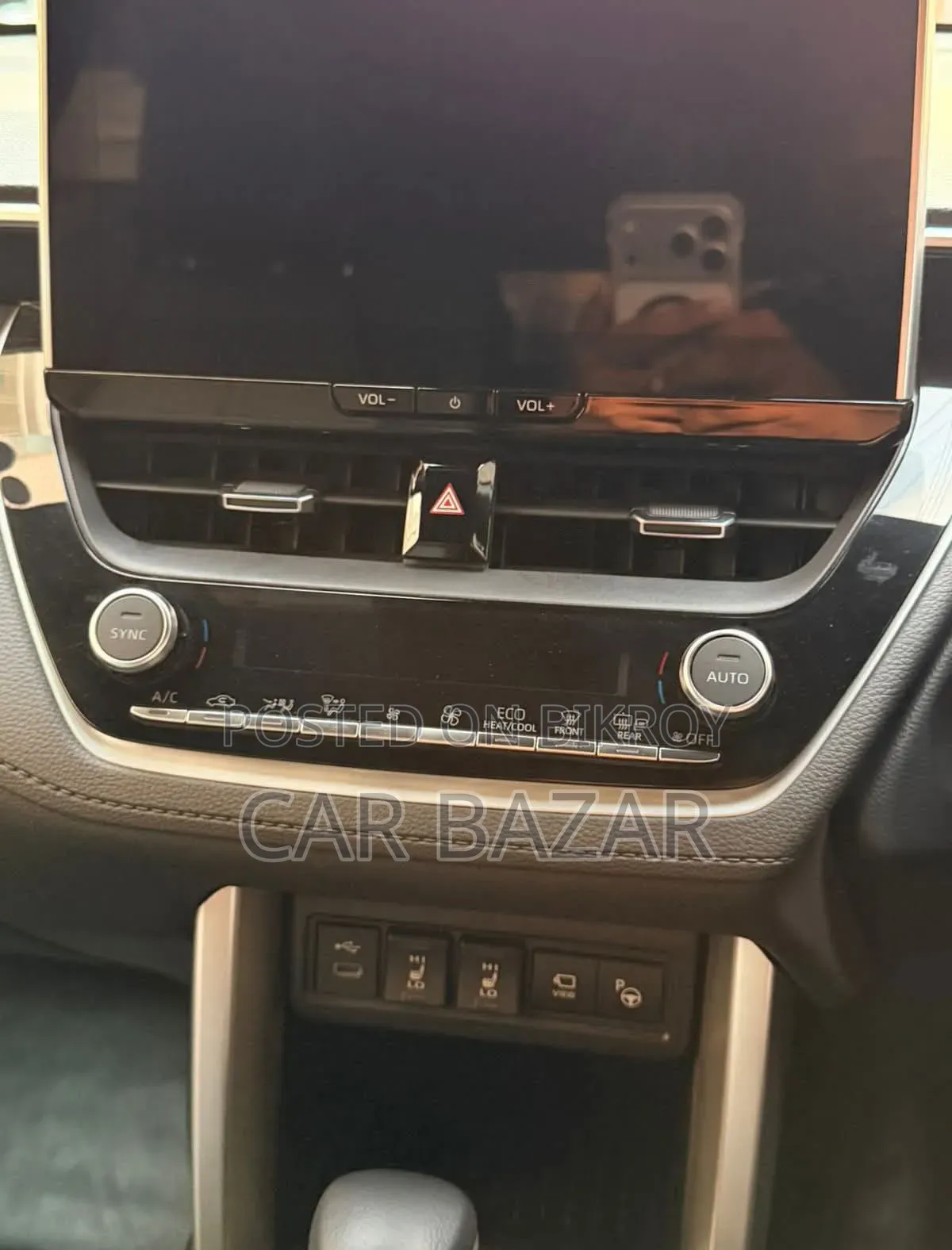 Toyota Corolla Cross LE 2025 Gray