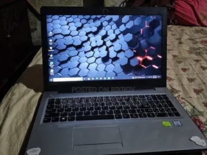 Lenovo Laptop 8GB Intel Core I5 SSD 256GB