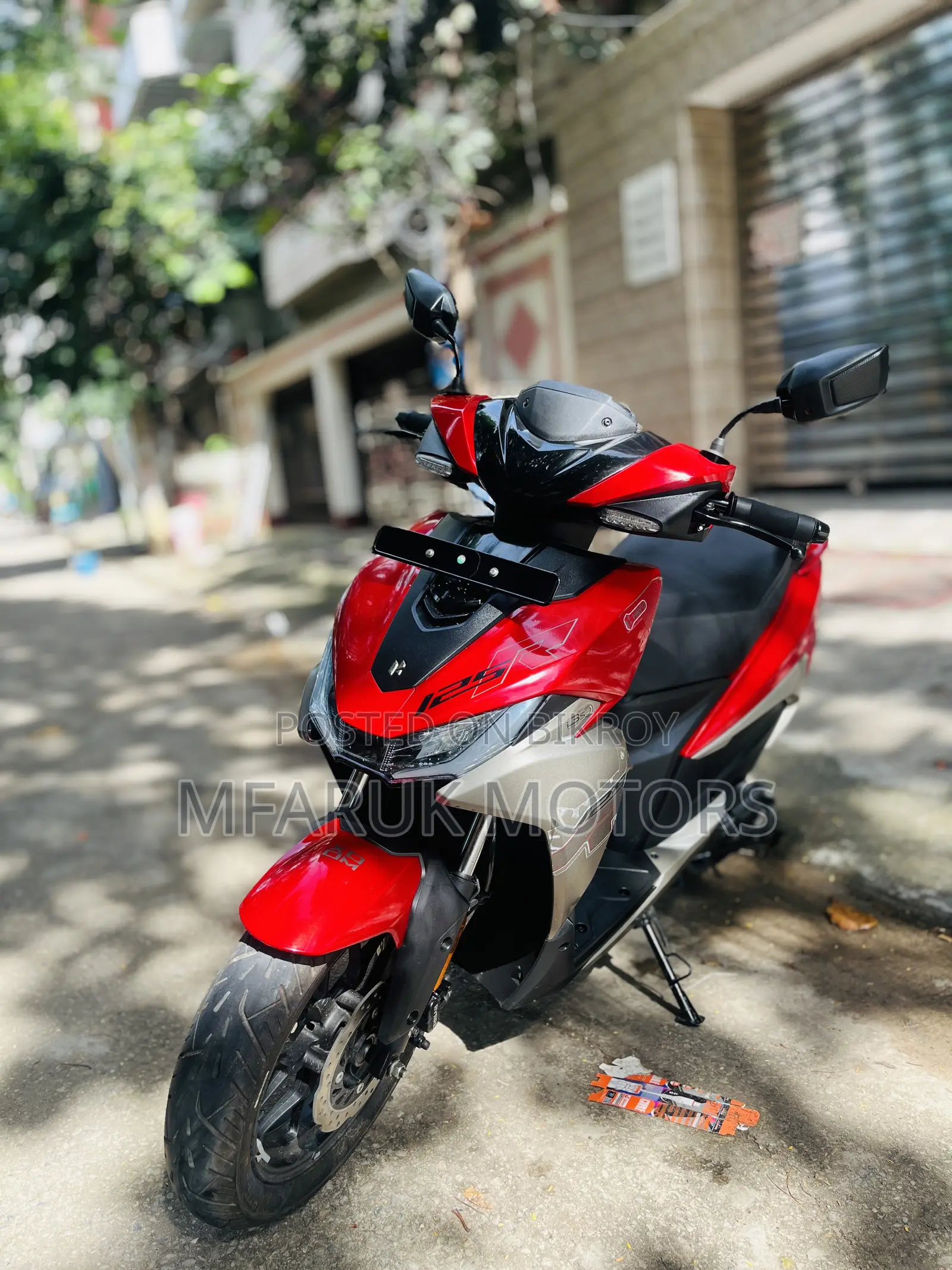 হিরো জুম ১২৫ ২০২৬ লাল