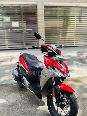 হিরো জুম ১২৫ ২০২৬ লাল