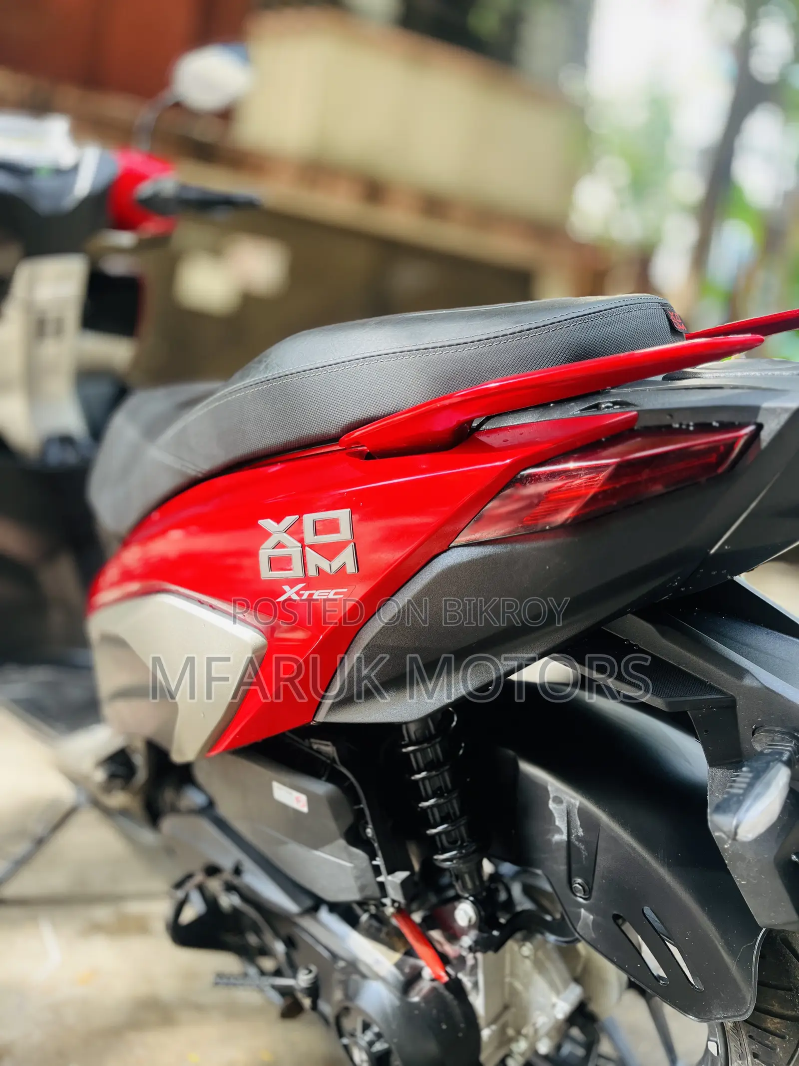হিরো জুম ১২৫ ২০২৬ লাল