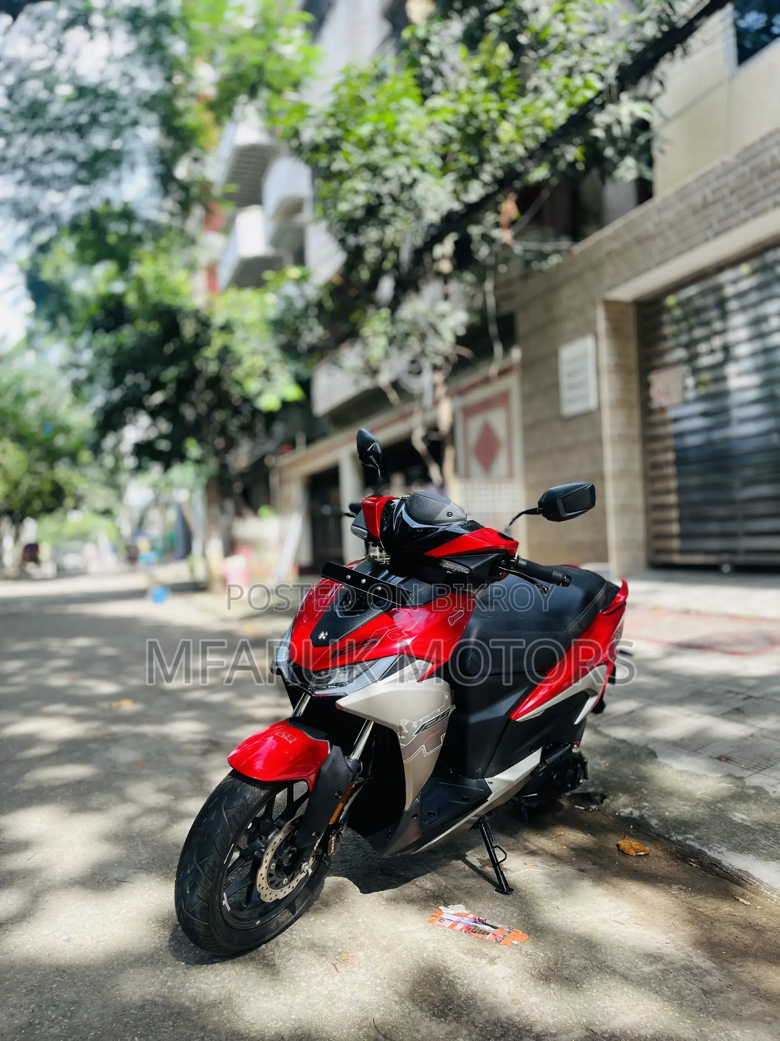 হিরো জুম ১২৫ ২০২৬ লাল