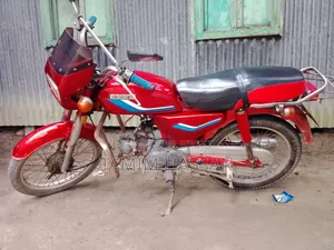 মোটরসাইকেল ২০১৬ লাল
