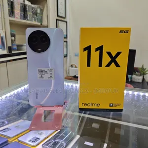 Realme 8 GB Silver