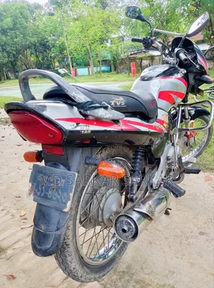টিভিএস স্ট্রাইকার ১২৫ ২০০৪ ব্ল্যাক
