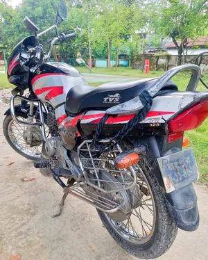 টিভিএস স্ট্রাইকার ১২৫ ২০০৪ ব্ল্যাক