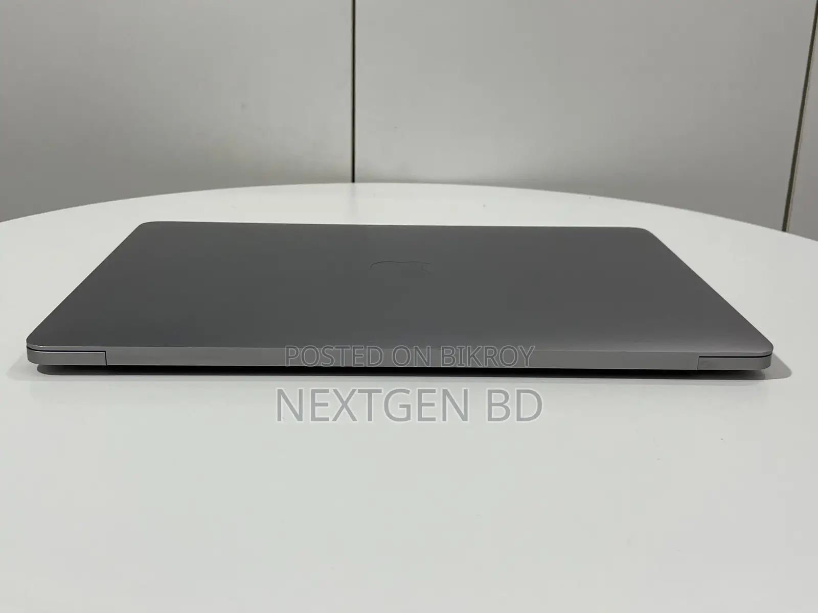 Laptop Apple MacBook Pro 2017 8GB Intel Core i5 SSD 256GB
