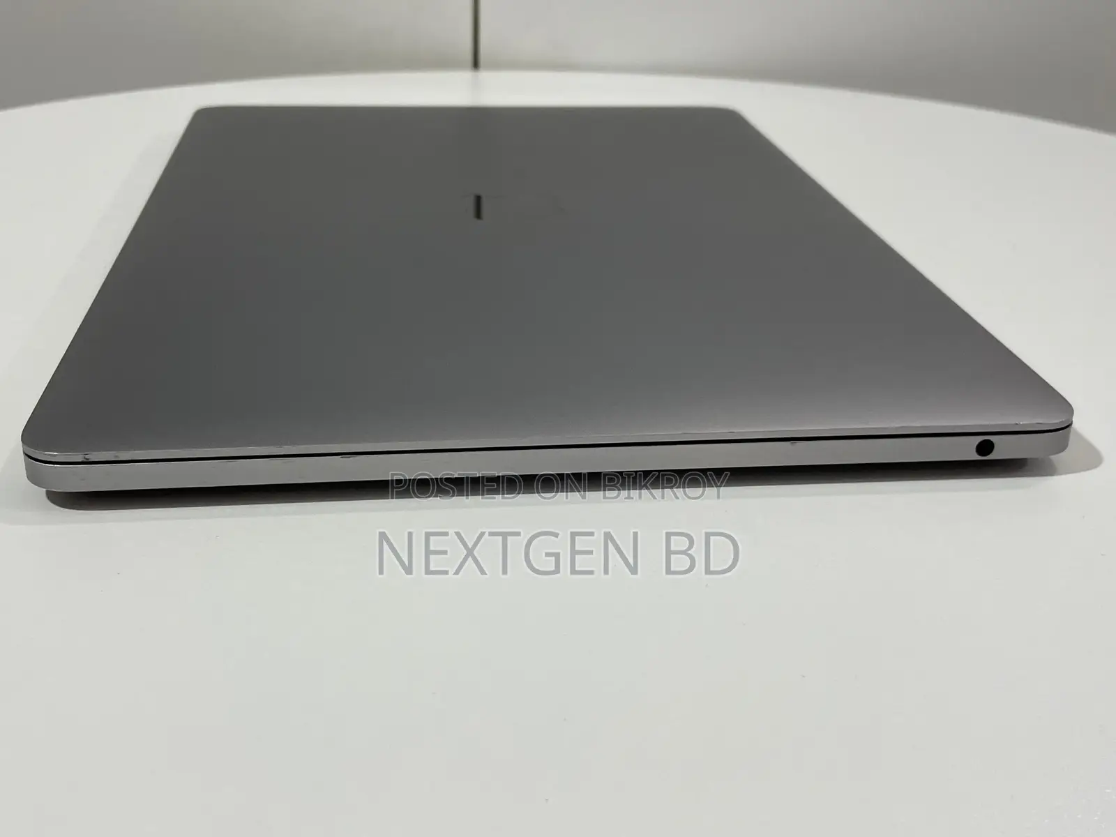 Laptop Apple MacBook Pro 2017 8GB Intel Core i5 SSD 256GB