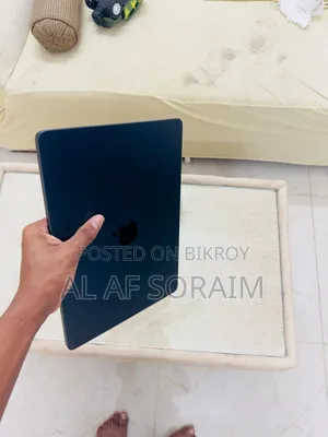 ল্যাপটপ অ্যাপল ম্যাকবুক এয়ার ২০২৩ এম২ ৮জিবি অ্যাপল এম২ এসএসডি ২৫৬জিবি