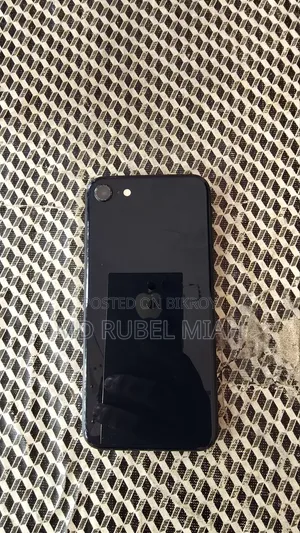 Apple iPhone SE (2022) 64 GB Black