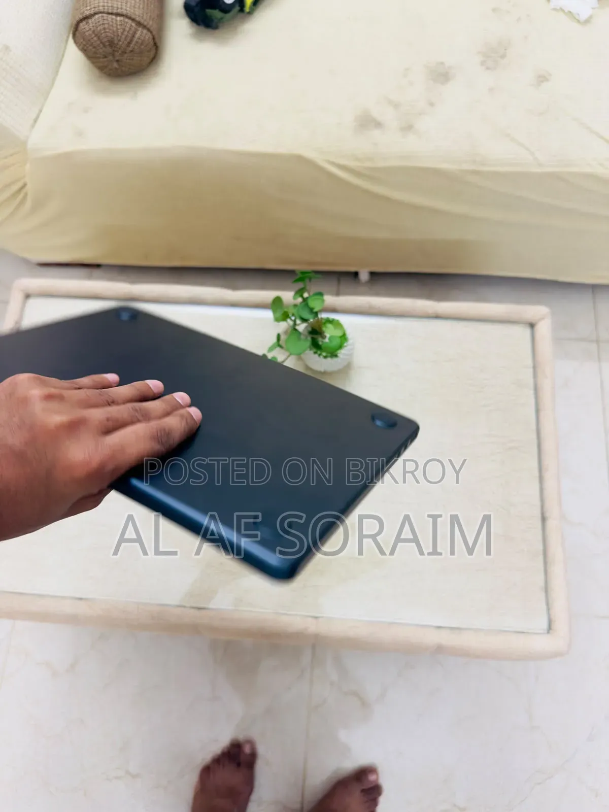 ল্যাপটপ অ্যাপল ম্যাকবুক এয়ার ২০২৩ এম২ ৮জিবি অ্যাপল এম২ এসএসডি ২৫৬জিবি