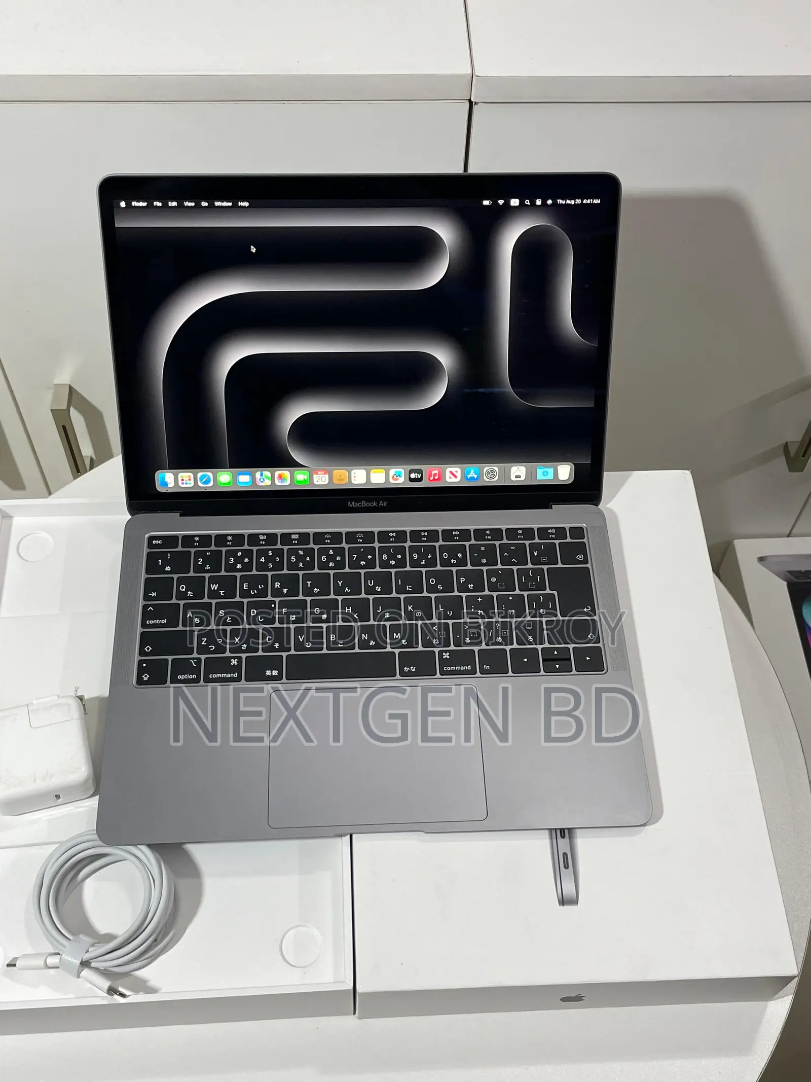 Laptop Apple MacBook Air 2018 8GB Intel Core i5 SSD 256GB
