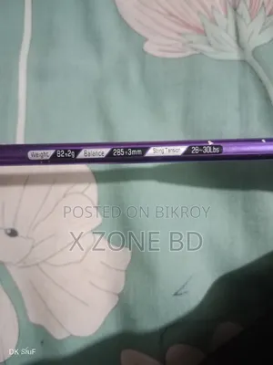 Premium Badminton Racket | 82±2g | 28–30 LBS | Used