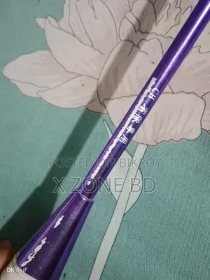 Premium Badminton Racket | 82±2g | 28–30 LBS | Used