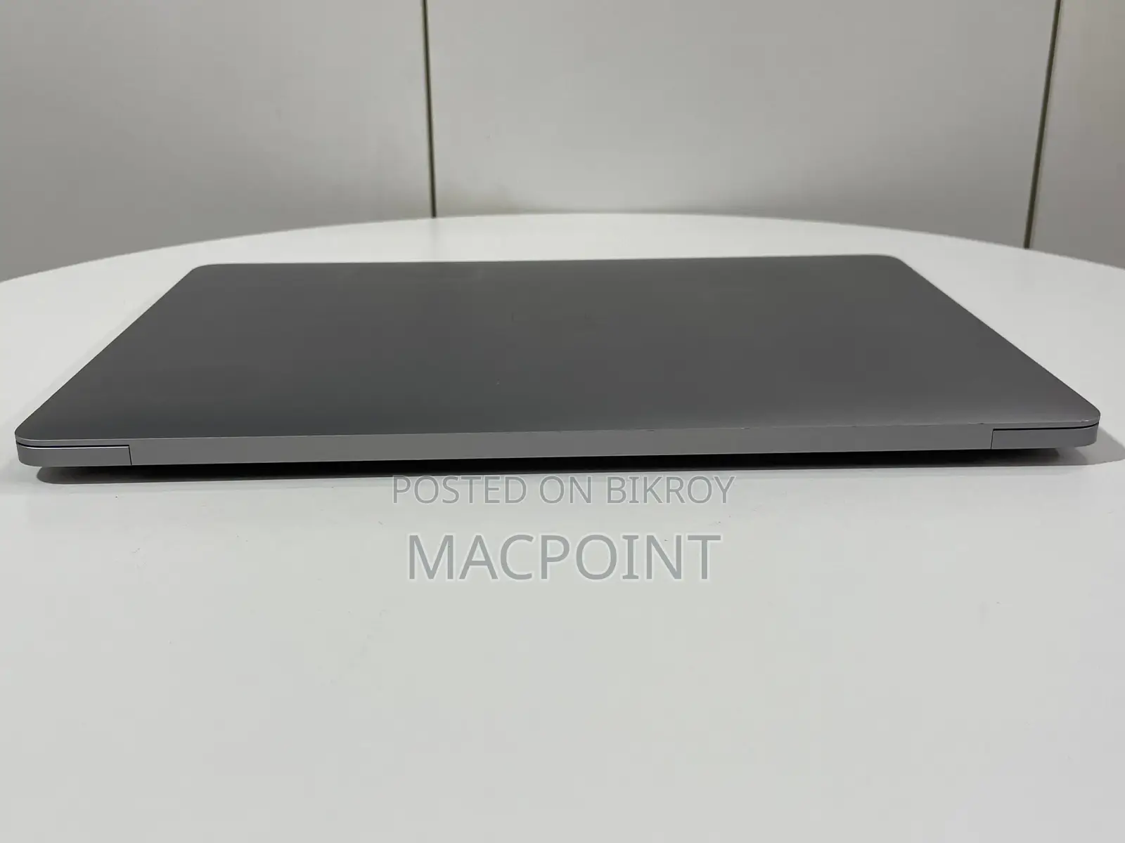 Laptop Apple MacBook Pro 2020 16GB Intel Core I5 SSD 512GB