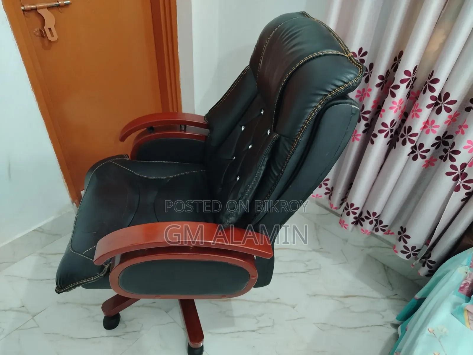 Boss Chair Siddhirganj Narayanganj Kadamtali Next to Genius Madrasah