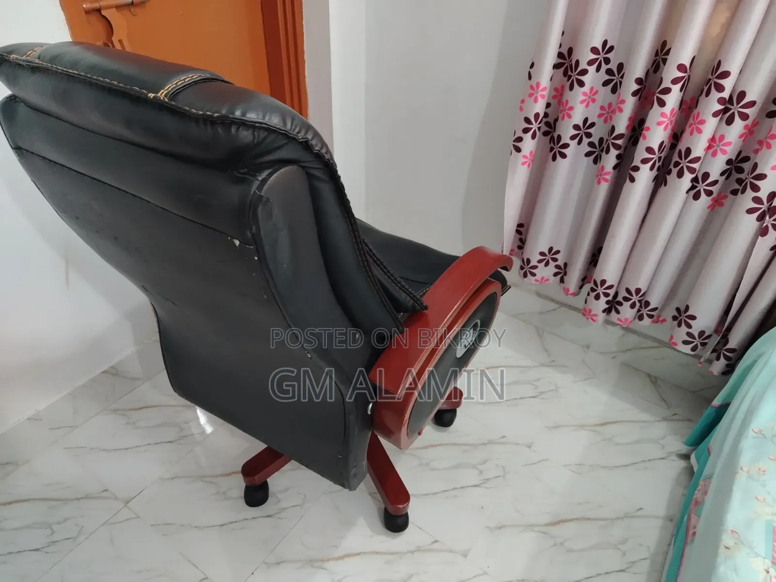Boss Chair Siddhirganj Narayanganj Kadamtali Next to Genius Madrasah