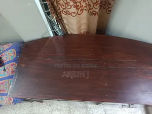 টেবিল ডেস্ক