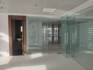 গুলশানে ৬০০০ বর্গফুটের বাণিজ্যিক জায়গা ভাড়া দেওয়া হবে