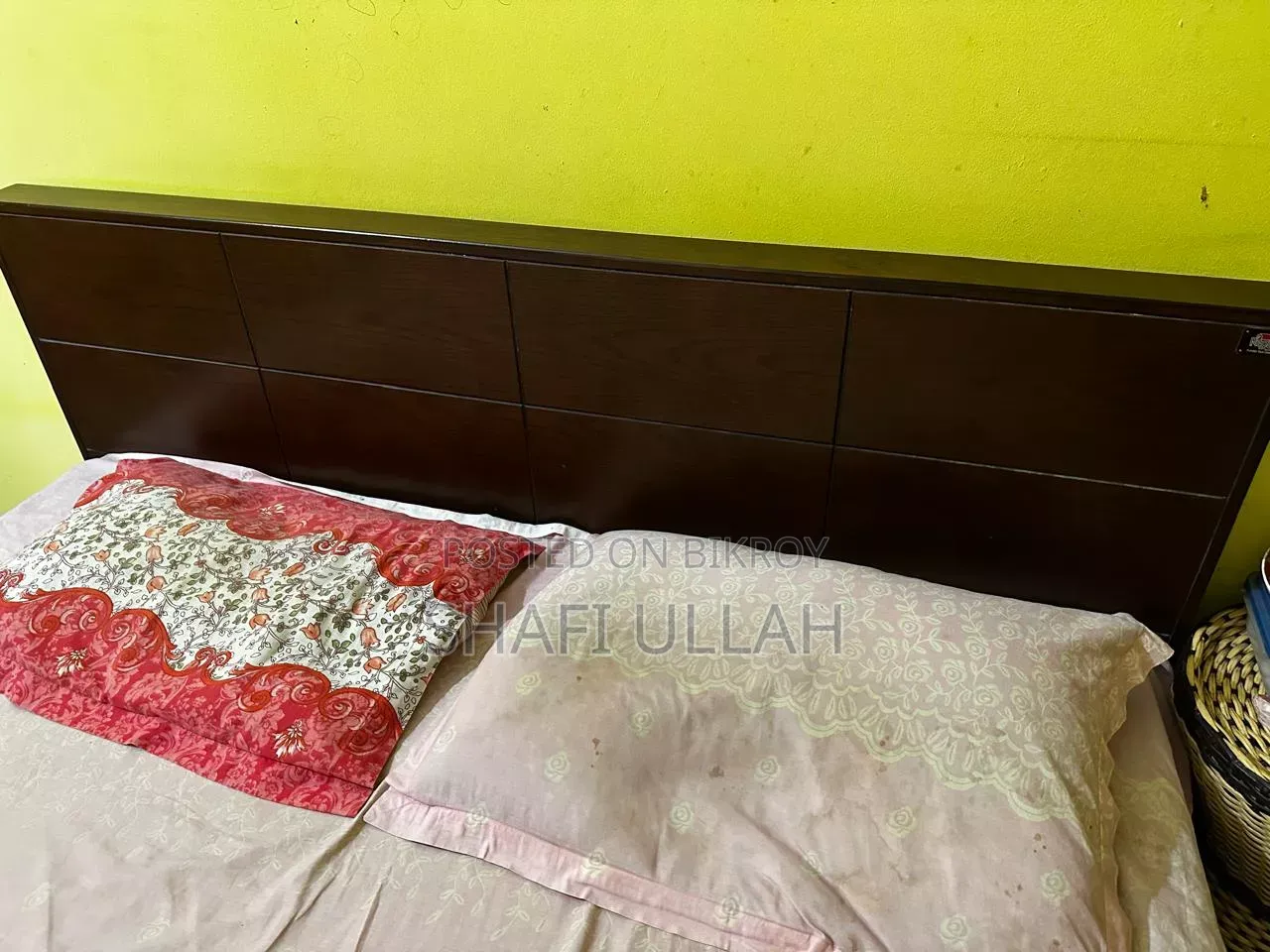 Semi Box Bed