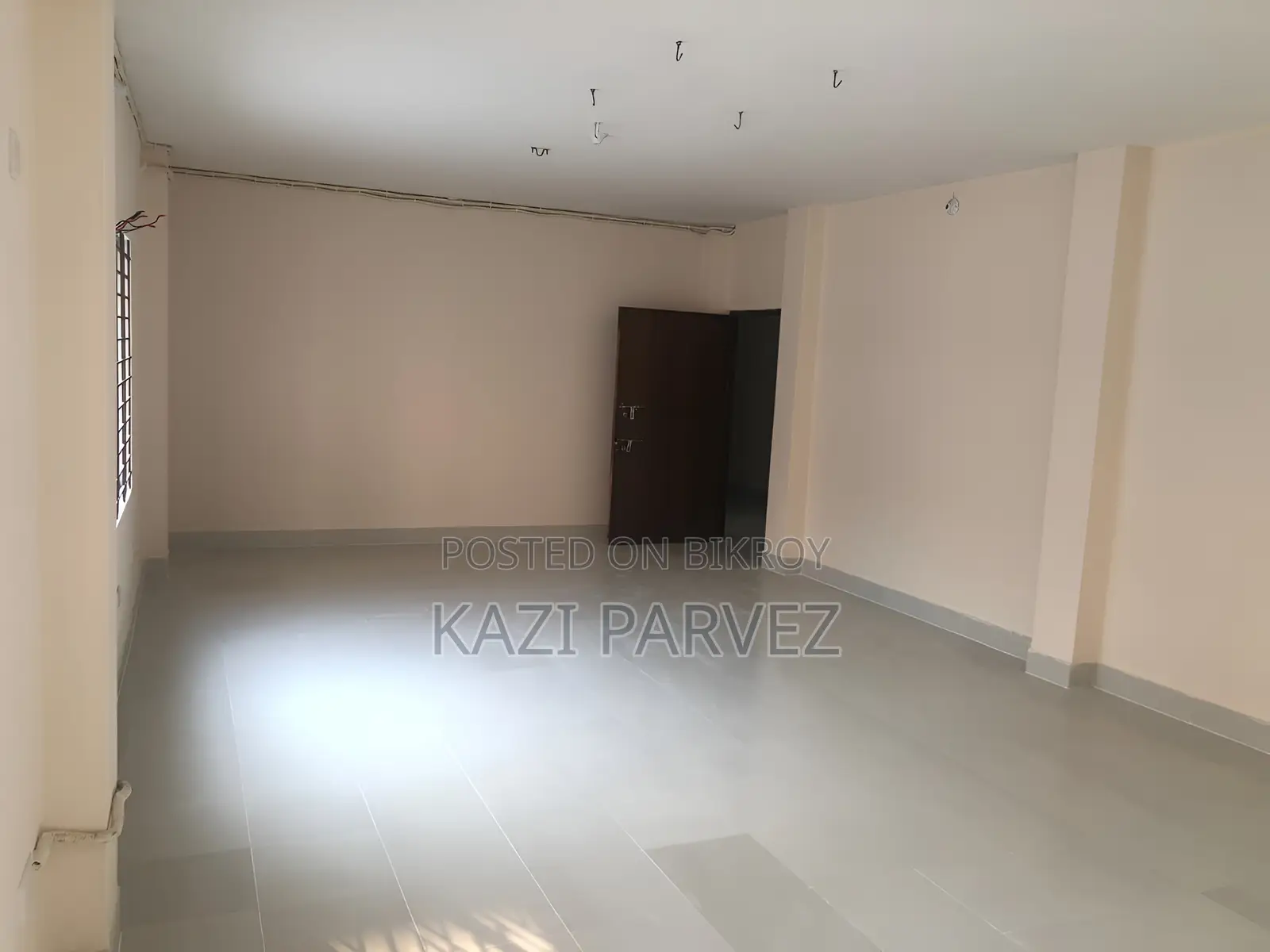 আদাবর, ঢাকা-য় ভাড়ার জন্য বাণিজ্যিক স্থান