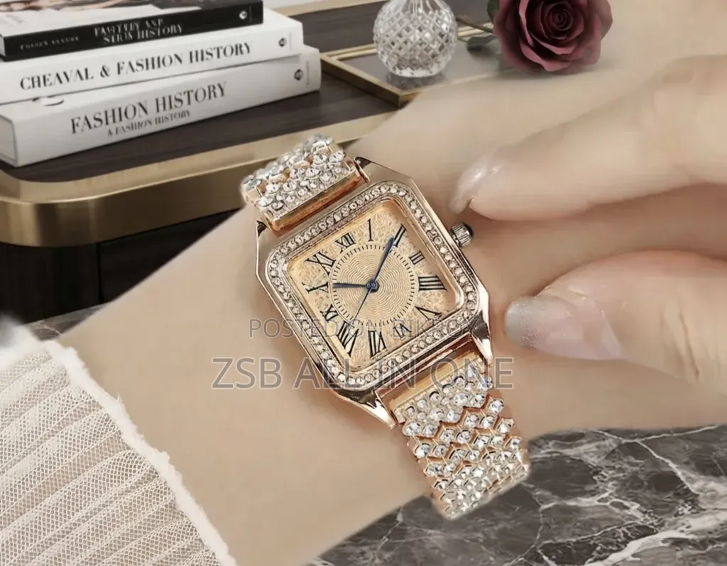 Luxury Rose Gold Women’s Quartz Watch