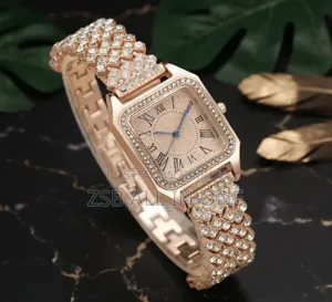 Luxury Rose Gold Women’s Quartz Watch