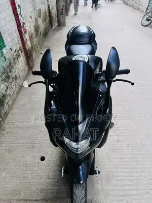 সুজুকি জিক্সার এসএফ ২০২৪ কালো