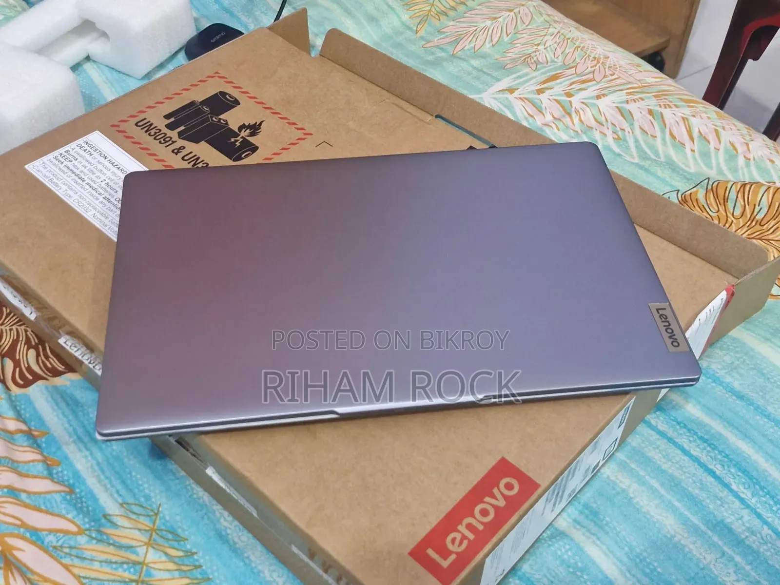 নতুন ল্যাপটপ লেনোভো আইডিয়াপ্যাড ৩ ৮জিবি ইন্টেল কোর আই৩ এসএসডি ১২৮জিবি