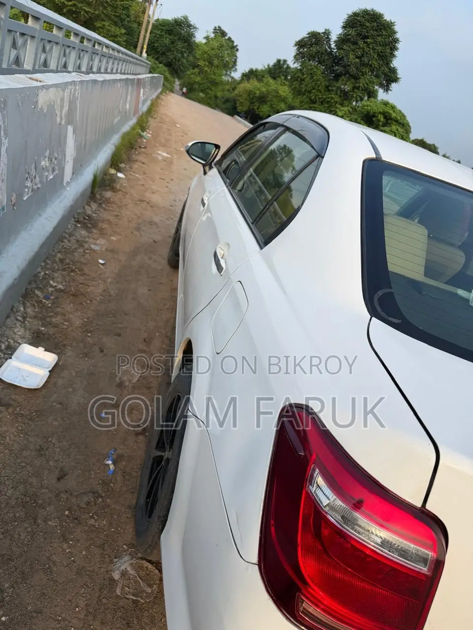 টয়োটা এক্সিও ১.৫ এক্স টু-হুইল ড্রাইভ ২০১৬ সাদা