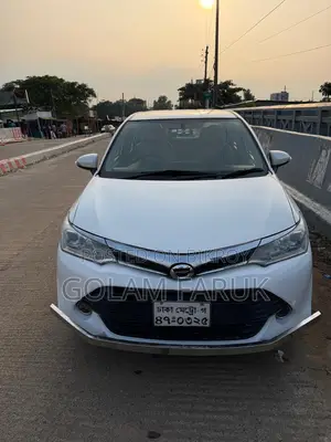 টয়োটা এক্সিও ১.৫ এক্স টু-হুইল ড্রাইভ ২০১৬ সাদা