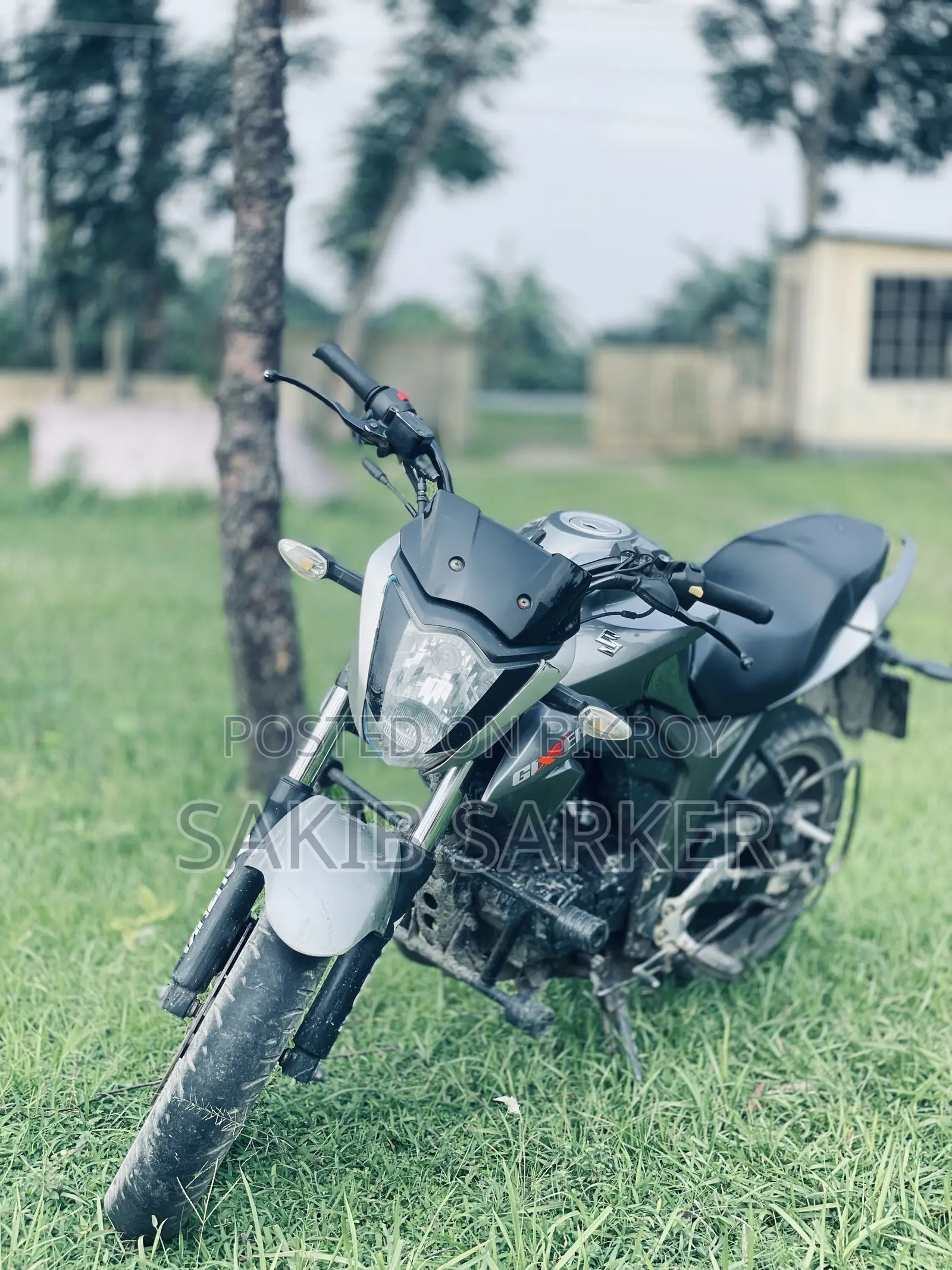 সুজুকি জিক্সার ২০২৩