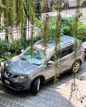 Nissan X-Trail 2.0 Hybrid Front-Wheel Drive 2016 Gray