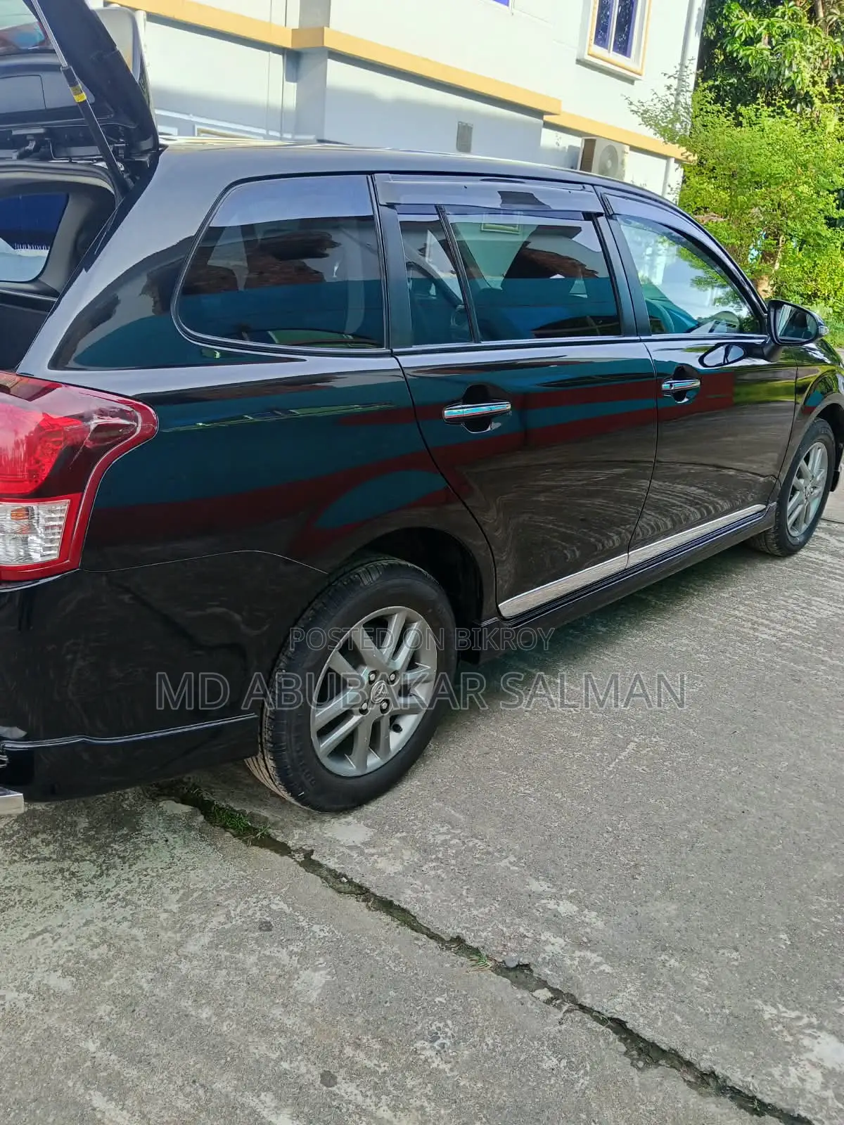 Toyota Corolla Fielder 1.5 Petrol Front-Wheel Drive 2013 Black
