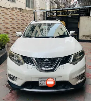 নিসান এক্স-ট্রেইল ২.০ হাইব্রিড এফডব্লিউডি ২০১৫ গ্রে