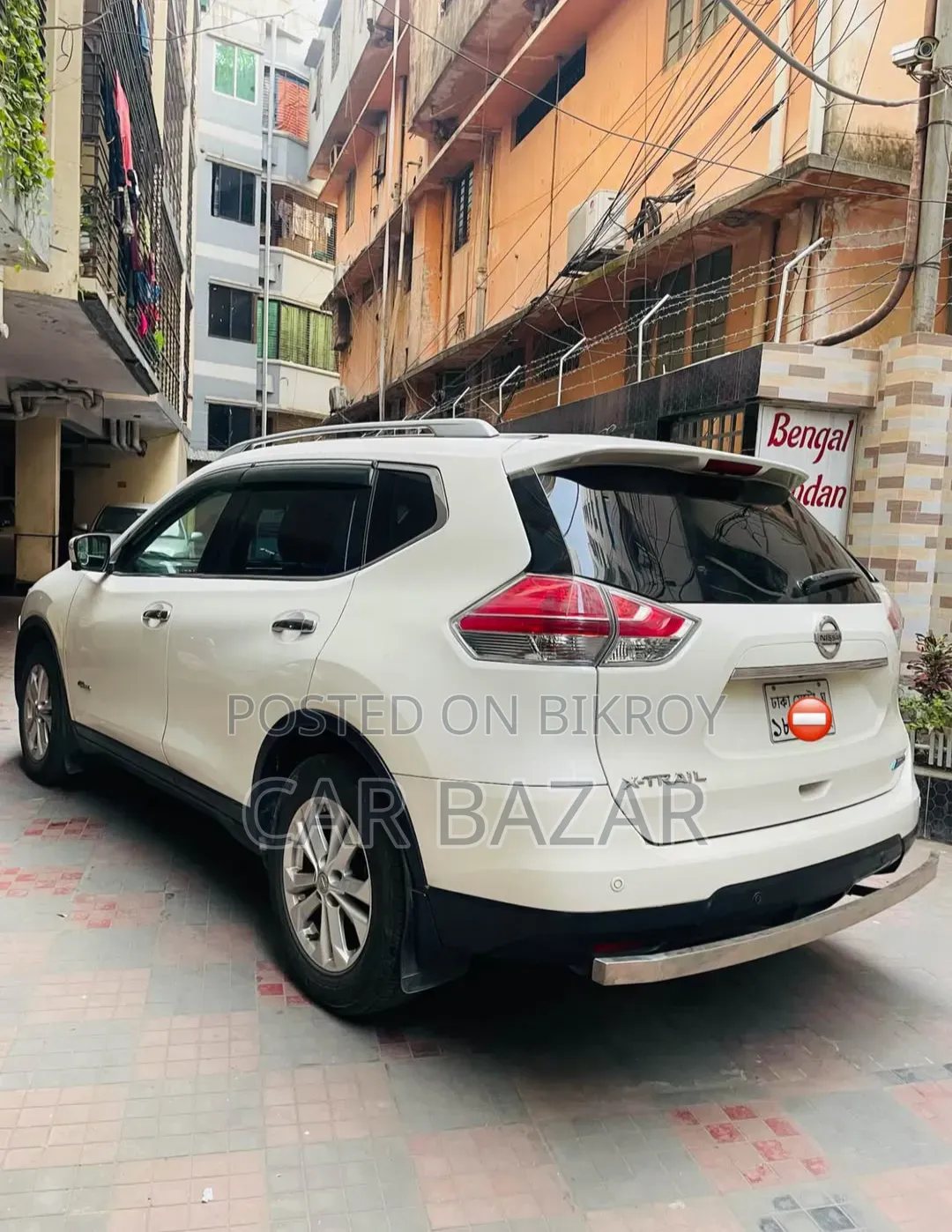 Nissan X-Trail 2.0 Hybrid FWD 2015 Gray