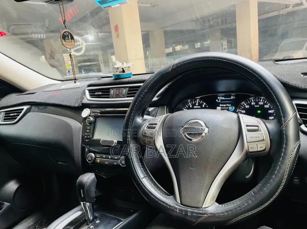Nissan X-Trail 2.0 Hybrid FWD 2015 Gray