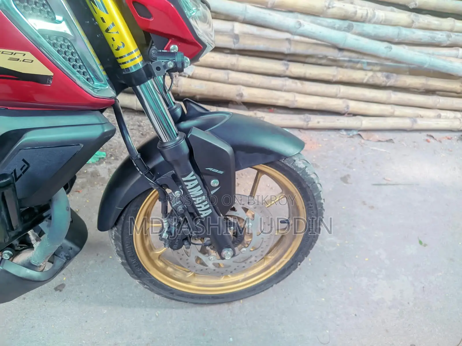 ইয়ামাহা এফজেডএস ভি৩ ২০২৪ লাল