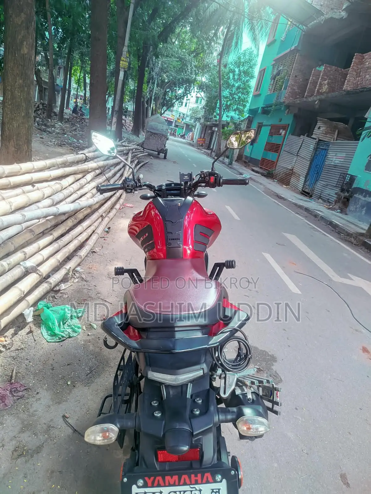 ইয়ামাহা এফজেডএস ভি৩ ২০২৪ লাল