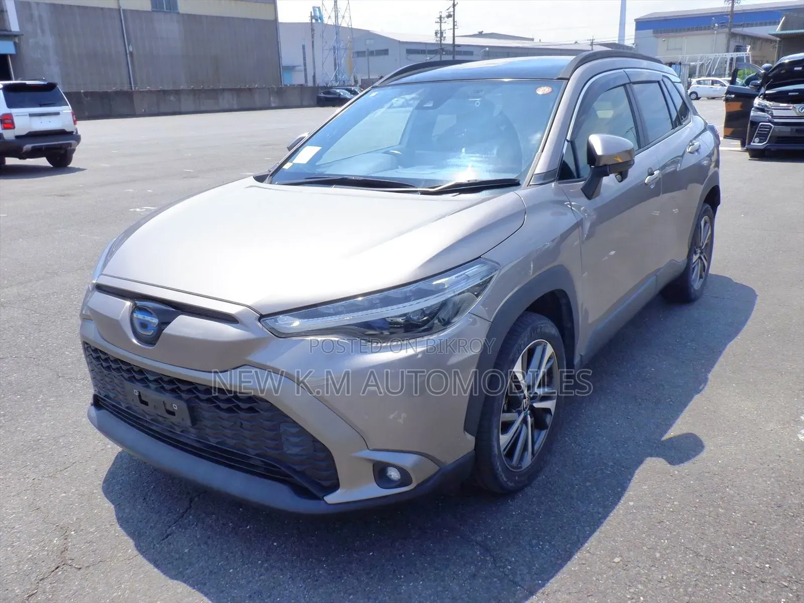 Toyota Corolla Cross 2022 Brown
