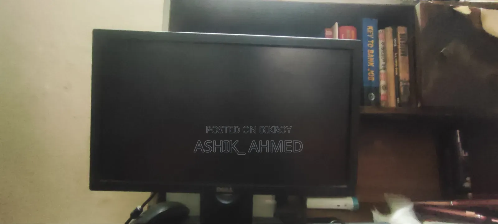 ডেল এলইডি মনিটর
