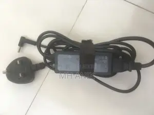 ল্যাপটপের অরিজিনাল চার্জার বিক্রয়ের জন্য