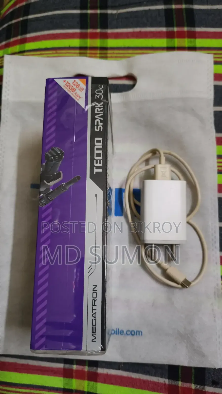 Tecno Spark 30C 128 GB Silver