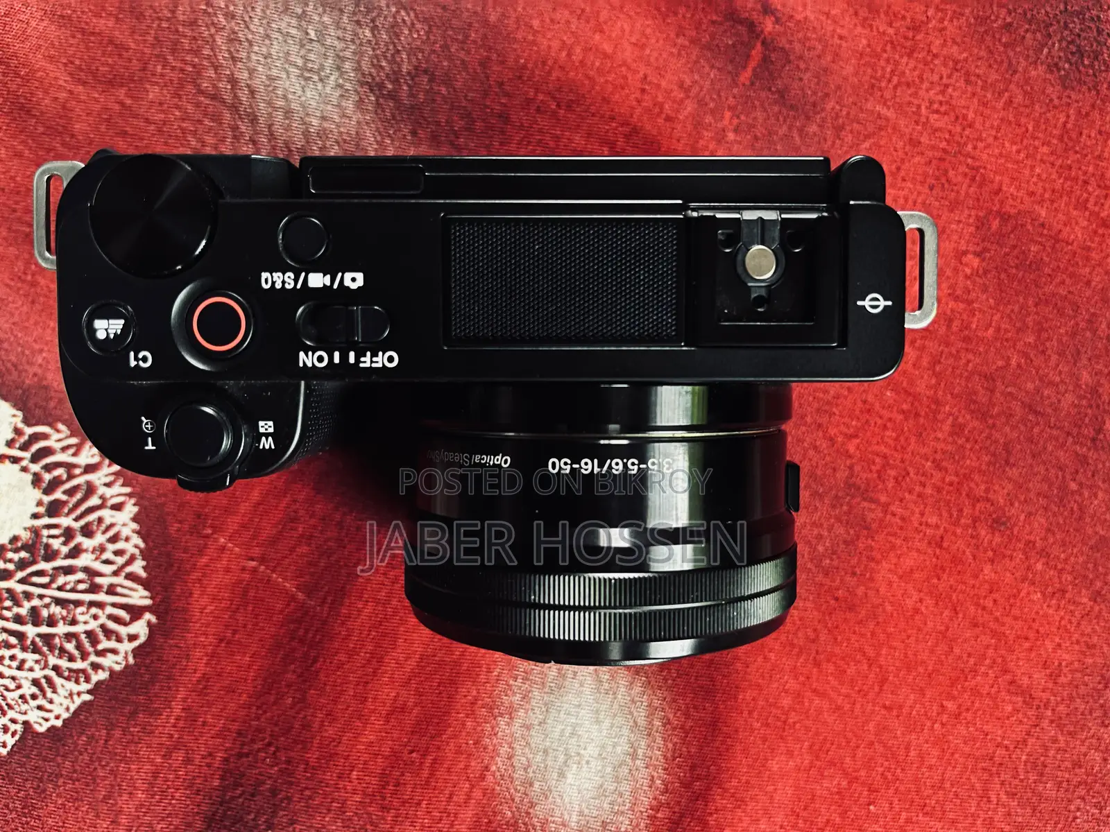 Sony ZV E-10 Camera + 16-50mm OSS Lens | Only 662 Shutter Count |
