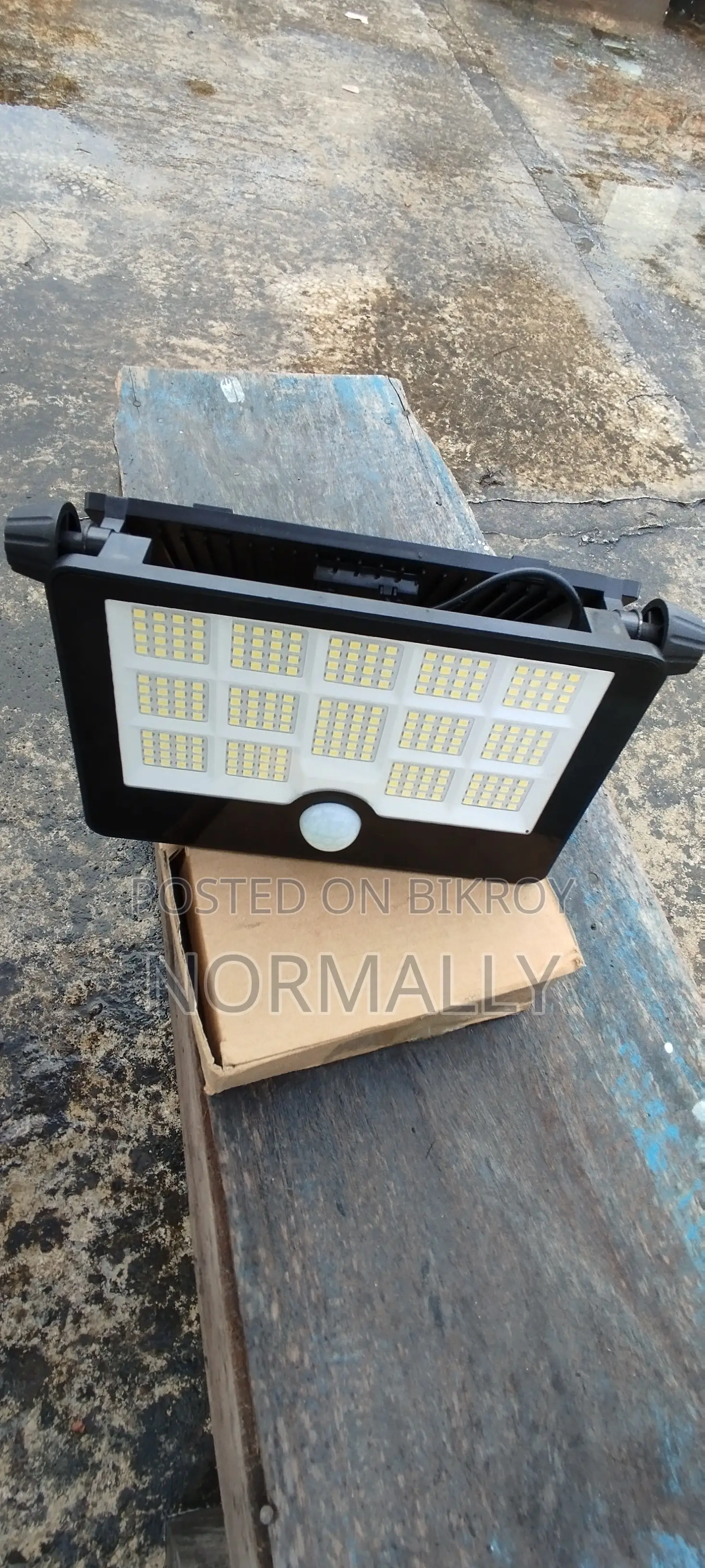 All in One Solar and Light