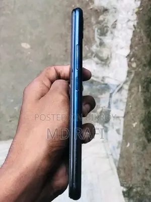 Vivo Y11 32 GB Purple
