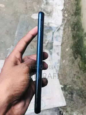 Vivo Y11 32 GB Purple