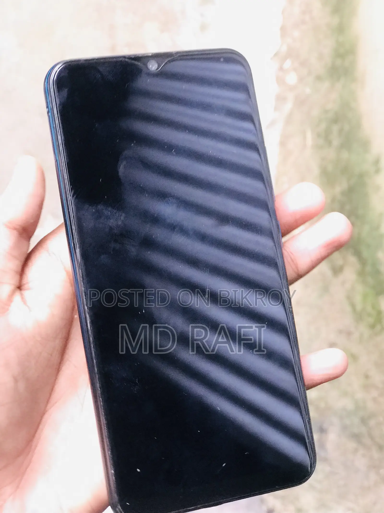 Vivo Y11 32 GB Purple