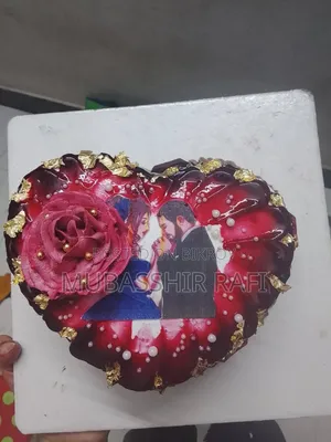 ফ্রেশ হোমমেড কাস্টমাইজ বার্থডে কেক
