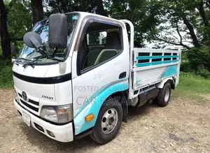 টয়োটা ডায়না পিকআপ ২০১৫